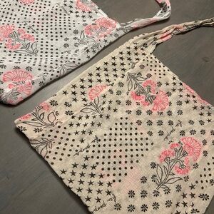 2 Free People totes 💕💕